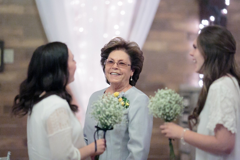 EK-Studios-Utah-Wedding-Photographers-Payson-Temple-Wedding-Reception-Stonegate-pleasant-grove-utah030-Blog(pp_w768_h512)
