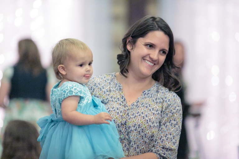 EK-Studios-Utah-Wedding-Photographers-Payson-Temple-Wedding-Reception-Stonegate-pleasant-grove-utah040-Blog(pp_w768_h512)
