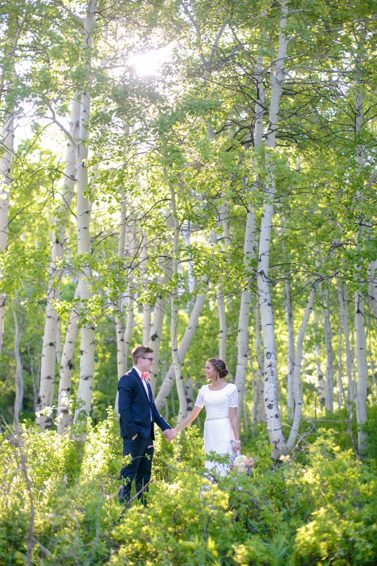EK-Studios-Utah-Wedding-Photographers-Provo-Wedding-photographer-canyon-Bridals-aspens-007-Blog(pp_w768_h1152)