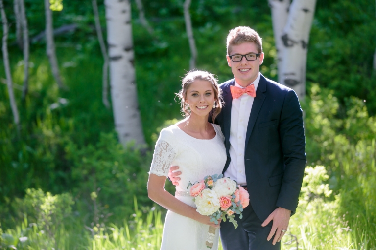 EK-Studios-Utah-Wedding-Photographers-Provo-Wedding-photographer-canyon-Bridals-aspens-018-Blog(pp_w768_h512)