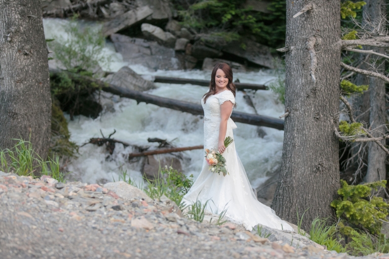 EK-Studios-Utah-Wedding-Photographers-Aspen-mountian-bridals-sandy-photographers-utah019-Blog(pp_w768_h512)