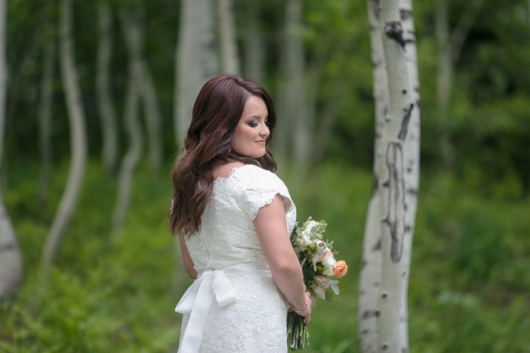 EK-Studios-Utah-Wedding-Photographers-Aspen-mountian-bridals-sandy-photographers-utah021-Blog(pp_w768_h512)