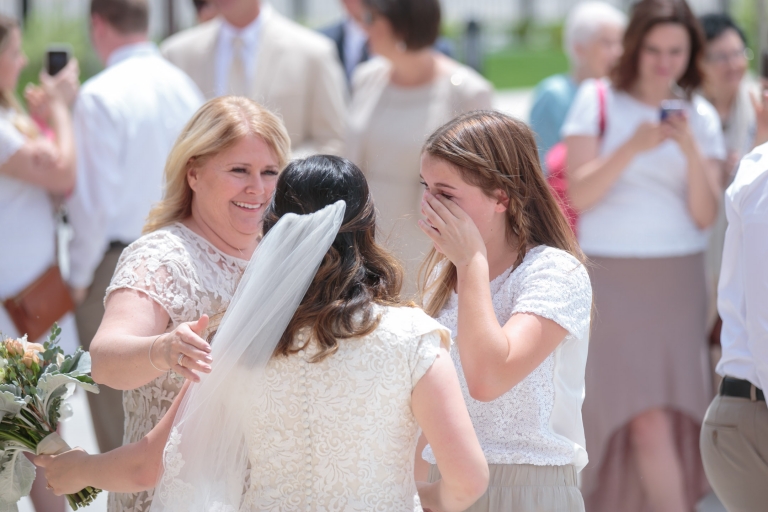 EK-Studios-Utah-Wedding-Photographers-Provo-City-Center-Temple-Wedding-Photography005-Blog(pp_w768_h512)