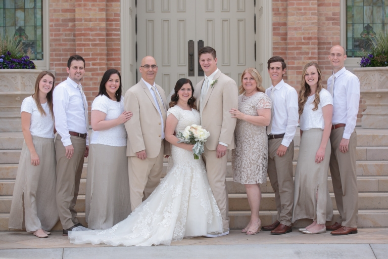 EK-Studios-Utah-Wedding-Photographers-Provo-City-Center-Temple-Wedding-Photography007-Blog(pp_w768_h512)