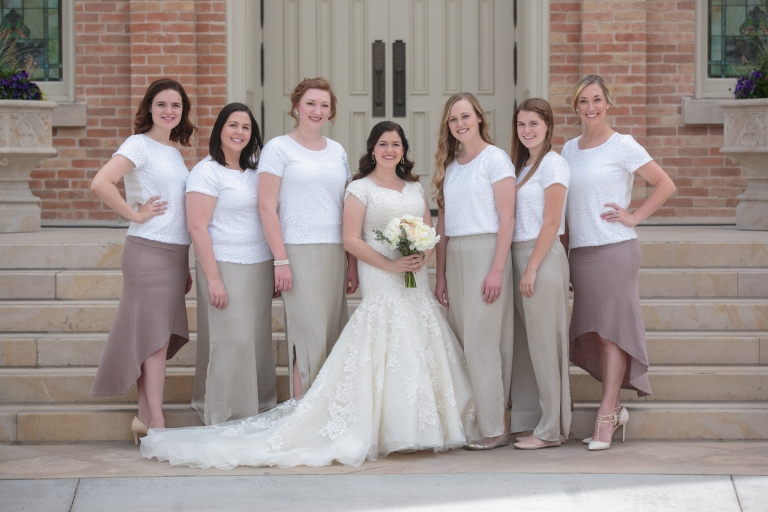 EK-Studios-Utah-Wedding-Photographers-Provo-City-Center-Temple-Wedding-Photography010-Blog(pp_w768_h512)