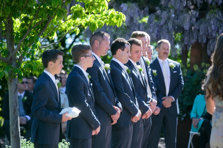 EK-Studios-Utah-Wedding-Photographers-Salt-Lake-Temple-Wedding-Photography-Red-Butte-Garden-Wedding-Reception-utah034-Blog(pp_w768_h512)