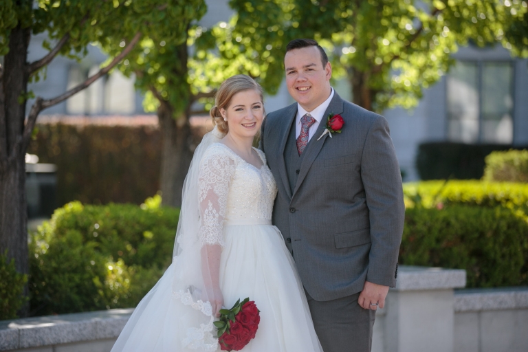 EK-Studios-Utah-Wedding-Photographers-utah-state-capitol-building-bridal-photography010-Blog(pp_w768_h512)