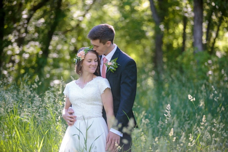 EK-Studios-Utah-Wedding-Photographers-nature-bridals-utah-photography010-Blog(pp_w768_h512)