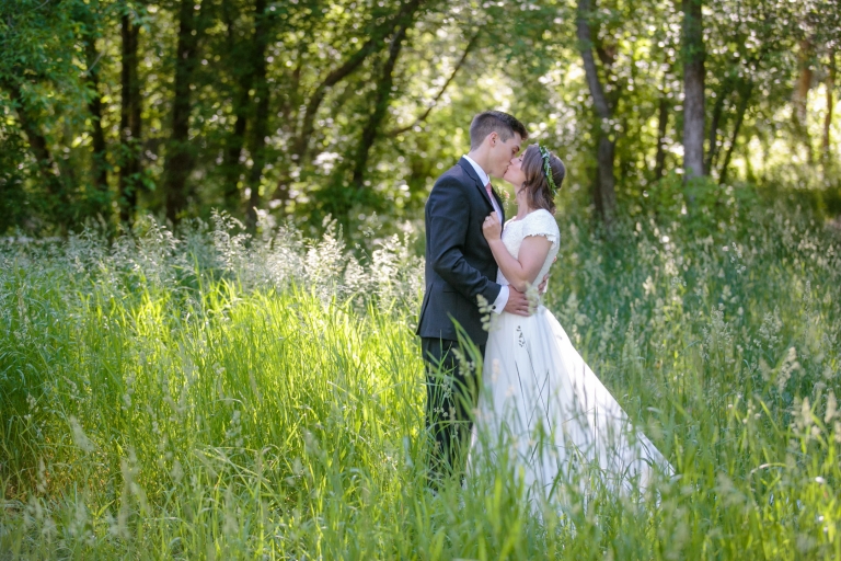 EK-Studios-Utah-Wedding-Photographers-nature-bridals-utah-photography021-Blog(pp_w768_h512)