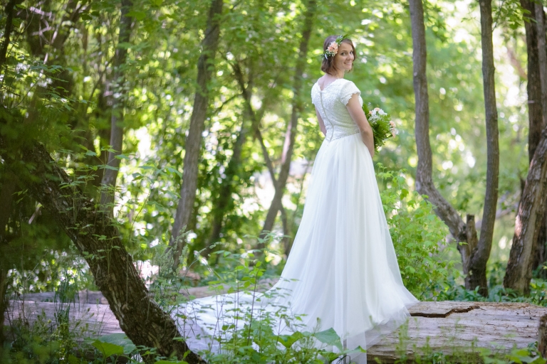 EK-Studios-Utah-Wedding-Photographers-nature-bridals-utah-photography024-Blog(pp_w768_h512)