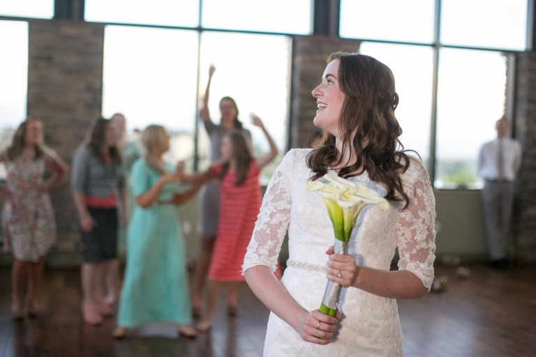 EK-Studios-Utah-Wedding-Photographers-Pasyon-Temple-Wedding-Photography-cedar-hills-photographer041-Blog(pp_w768_h512)