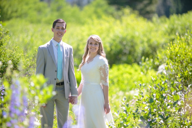 EK-Studios-Utah-Wedding-Photographers-Bridals-wildflowers-mountians-utah018-Blog(pp_w768_h512)