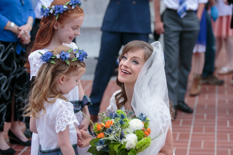 EK-Studios-Utah-Wedding-Photographers-Salt-lake-temple-wedding-reception-utah-state-capitol-building-photography007-Blog(pp_w768_h512)