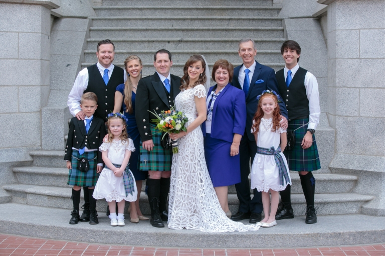 EK-Studios-Utah-Wedding-Photographers-Salt-lake-temple-wedding-reception-utah-state-capitol-building-photography012-Blog(pp_w768_h512)