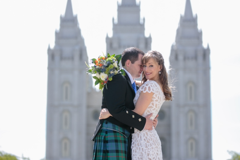 EK-Studios-Utah-Wedding-Photographers-Salt-lake-temple-wedding-reception-utah-state-capitol-building-photography013-Blog(pp_w768_h512)