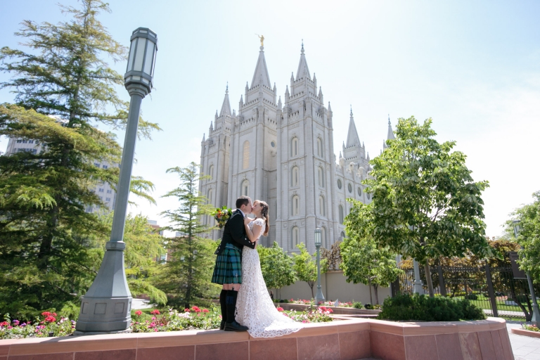 EK-Studios-Utah-Wedding-Photographers-Salt-lake-temple-wedding-reception-utah-state-capitol-building-photography016-Blog(pp_w768_h512)