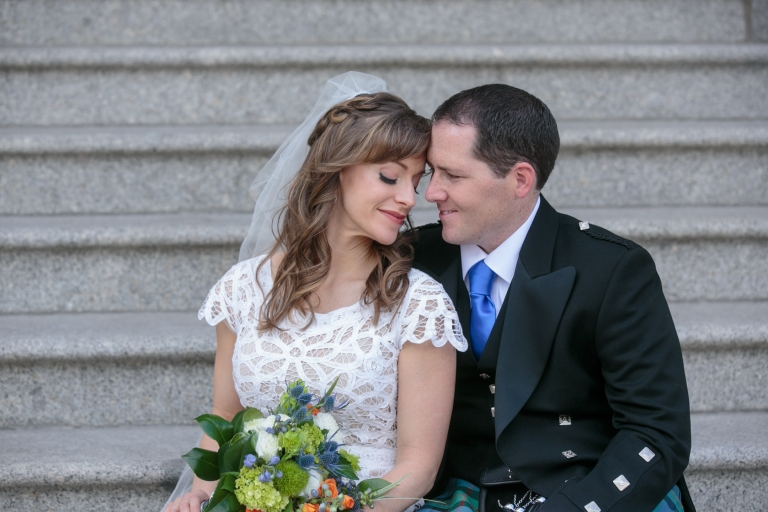 EK-Studios-Utah-Wedding-Photographers-Salt-lake-temple-wedding-reception-utah-state-capitol-building-photography025-Blog(pp_w768_h512)