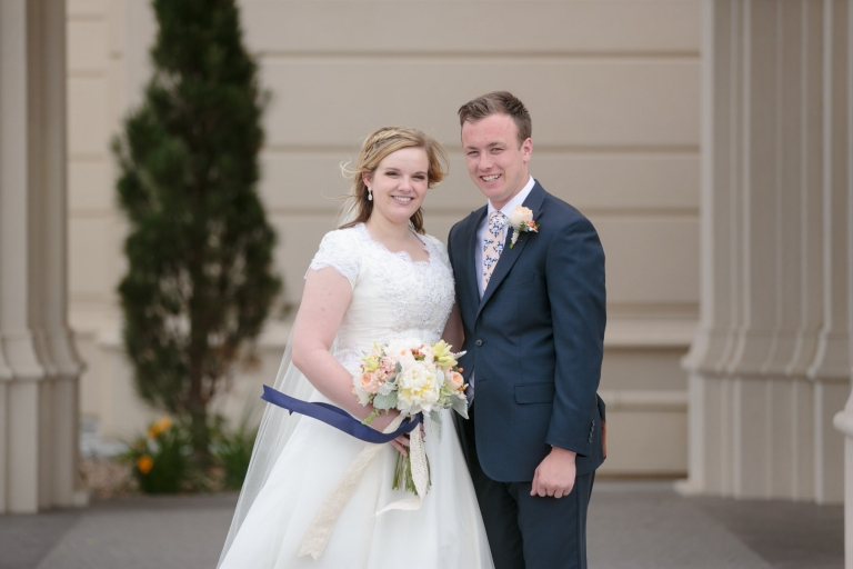 EK-Studios-Utah-Wedding-Photographers-Payson-temple-wedding-photography-utah022-Blog(pp_w768_h512)