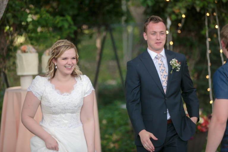 EK-Studios-Utah-Wedding-Photographers-Payson-temple-wedding-photography-utah039-Blog(pp_w768_h512)