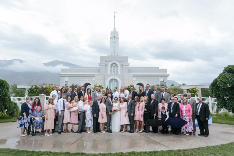 EK-Studios-Utah-Wedding-Photographers-Timpanogos-Temple-Wedding-Reception-Le-Jardin010-Blog(pp_w768_h512)