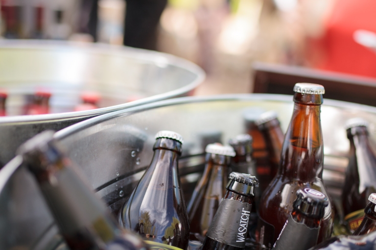 EK-Studios-Utah-Wedding-Photographers-Red-Cliff-Ranch-Wedding-in-a-barn-utah045-Blog(pp_w768_h512)