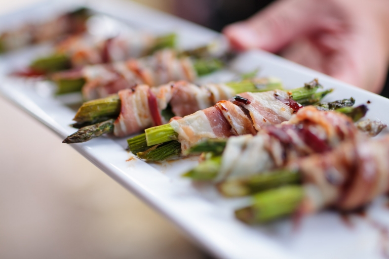 EK-Studios-Utah-Wedding-Photographers-Red-Cliff-Ranch-Wedding-in-a-barn-utah046-Blog(pp_w768_h512)