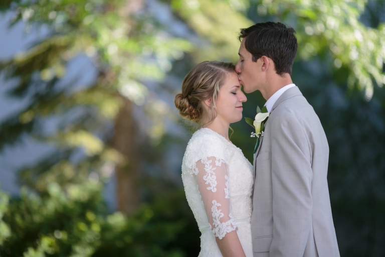 EK-Studios-Utah-Wedding-Photographers-Salt-Lake-County-wedding-photogrpahers019-Blog(pp_w768_h512)
