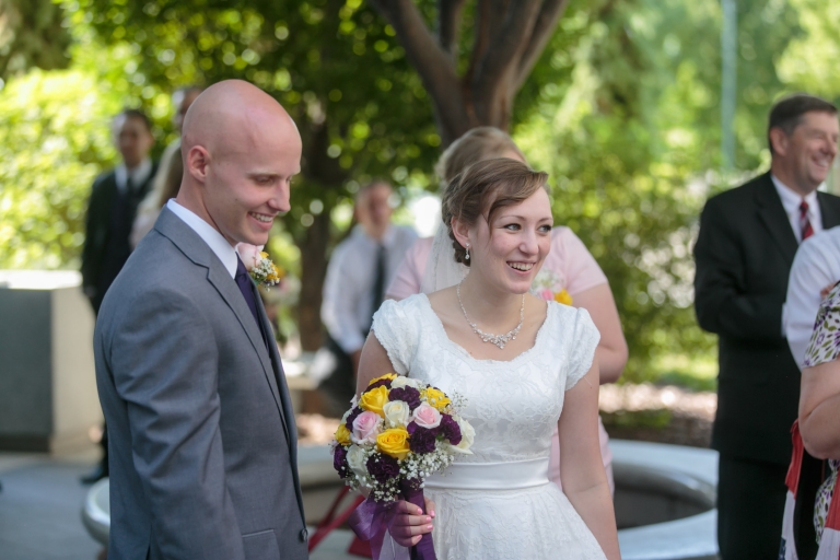 EK-Studios-Utah-Wedding-Photographers-Mount-Timpanogos-Temple-Wedding-American-Fork-Photographer007-Blog(pp_w768_h512)