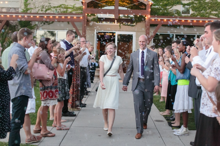 EK-Studios-Utah-Wedding-Photographers-Mount-Timpanogos-Temple-Wedding-American-Fork-Photographer048-Blog(pp_w768_h512)