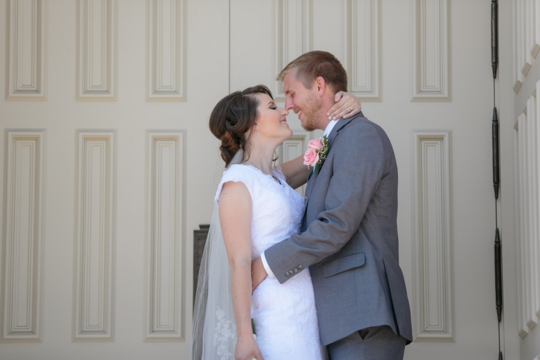 EK-Studios-Utah-Wedding-Photographers-Provo-City-Center-Temple-Wedding-Photography020-Blog(pp_w768_h512)