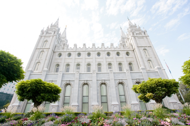 EK-Studios-Utah-Wedding-Photographers-Salt-Lake-Temple-Wedding-Photography001-Blog(pp_w768_h512)