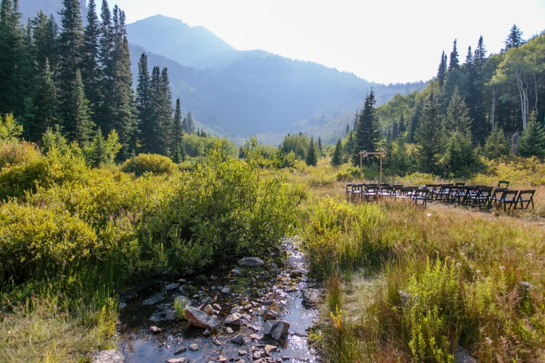 EK-Studios-Utah-Wedding-Photographers-Small-wedding-ceremony-in-the-mountians-utah009-Blog(pp_w768_h512)