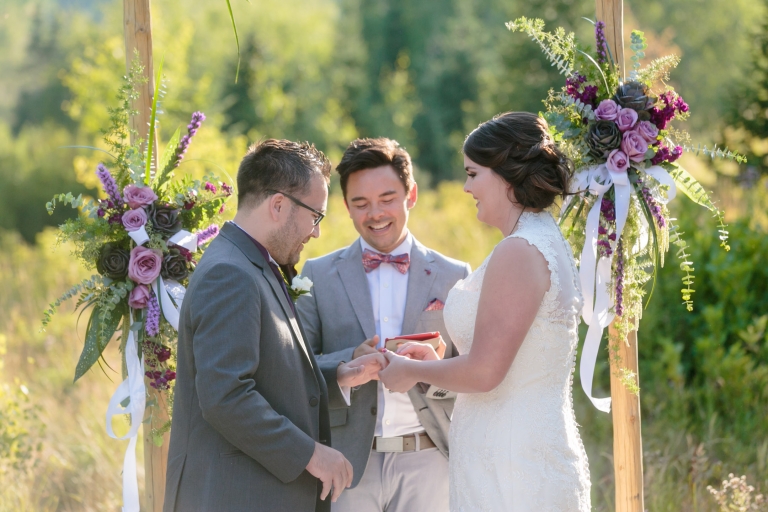 EK-Studios-Utah-Wedding-Photographers-Small-wedding-ceremony-in-the-mountians-utah018-Blog(pp_w768_h512)