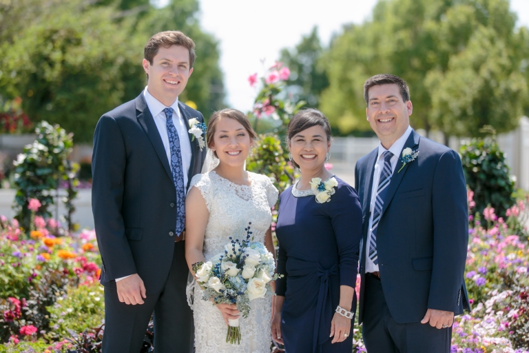 Timpanogos-Temple-Wedding-Photography-Utah-Wedding-Photographers-EK-Studios-Photo-Video007-Blog(pp_w768_h512)