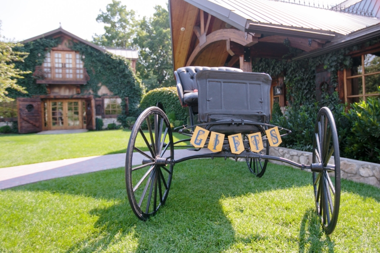 Timpanogos-Temple-Wedding-Photography-Utah-Wedding-Photographers-EK-Studios-Photo-Video021-Blog(pp_w768_h512)