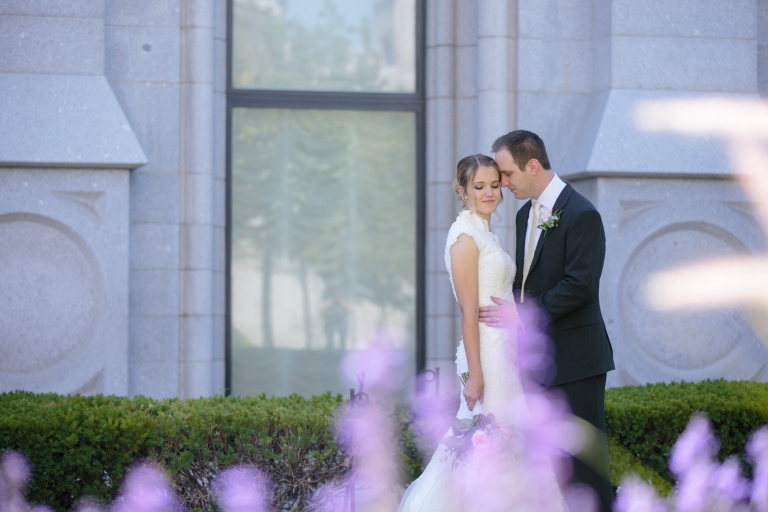 Salt-lake-temple-wedding-photographerEK-Studios-Utah-Wedding-Photographers-018-Blog(pp_w768_h512)