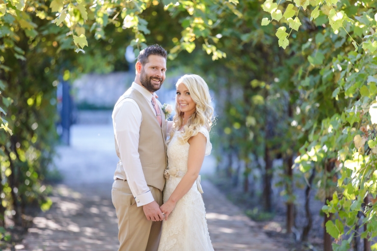 Wadley-Farms-Ceremony-Wedding-Photography-utah-county-EK-Studios-Photo-Video-Utah-Wedding-Photographers-022-Blog(pp_w768_h512)