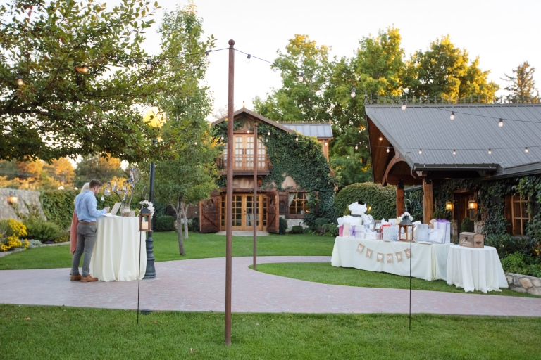 Wadley-Farms-Ceremony-Wedding-Photography-utah-county-EK-Studios-Photo-Video-Utah-Wedding-Photographers-038-Blog(pp_w768_h512)