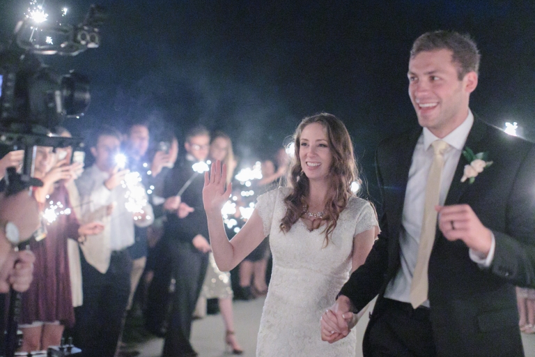 Bountiful-Temple-Wedding-Elegant-Backyard-receptionEK-Studios-Utah-Wedding-Photographers-052-Blog(pp_w768_h512)