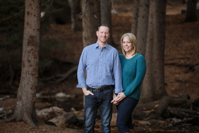 EK-Studios-Utah-Wedding-Photographers-Engagements-in-the-woods-pines011-Blog(pp_w768_h512)