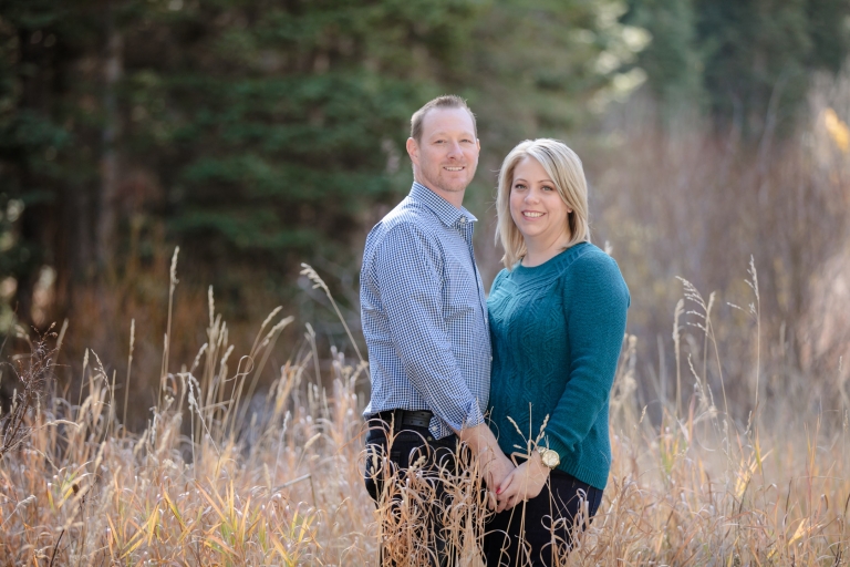 EK-Studios-Utah-Wedding-Photographers-Engagements-in-the-woods-pines021-Blog(pp_w768_h512)
