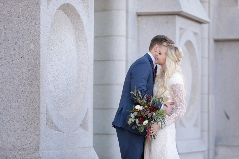 Salt-Lake-Temple-WeddingEK-Studios-Photo-Video-Utah-Wedding-Photographers-022-Blog(pp_w768_h512)