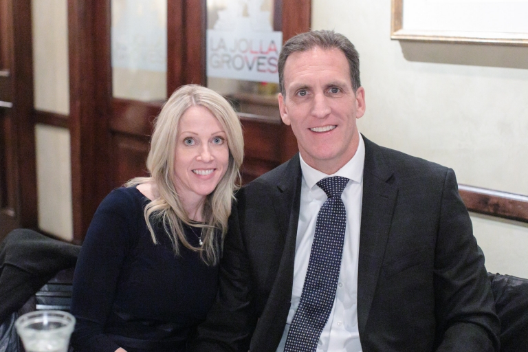 Snowy-Winter-Wedding-Draper-Temple-La-Jolla-Groves-Recpetion-Dinner-ProvoUtah-Wedding-Photographers-EK-Studios-Photo-Video032-Blog(pp_w768_h512)