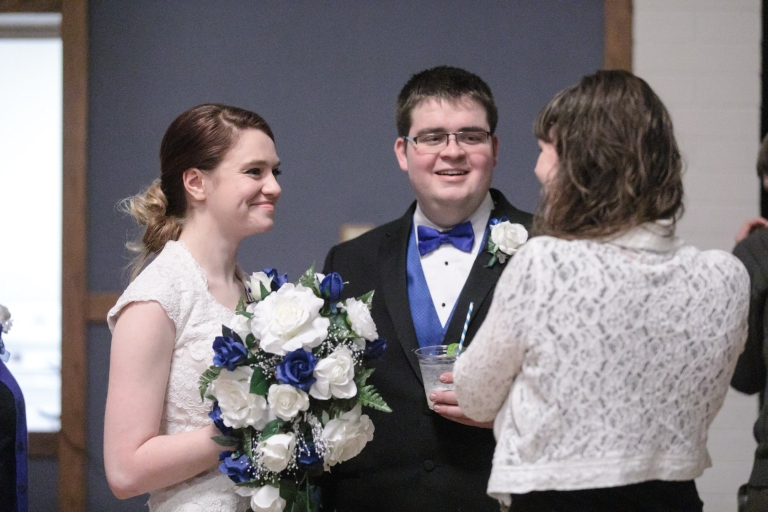 SLC-Temple-Winter-WeddingEK-Studios-Photo-Video-Utah-Wedding-Photographers-035-Blog(pp_w768_h512)