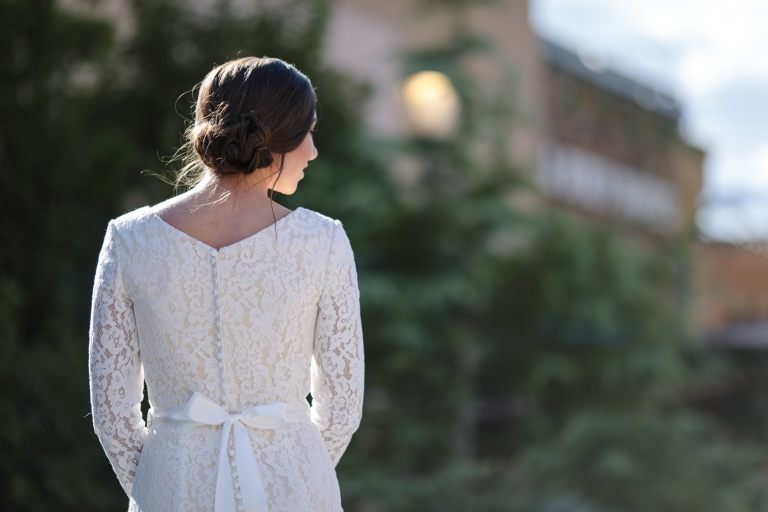 Modest-wedding-dress-EK-Studios-Photo-Video-Utah-wedding-Photographers-Allyses-Bridal-12(pp_w768_h512)