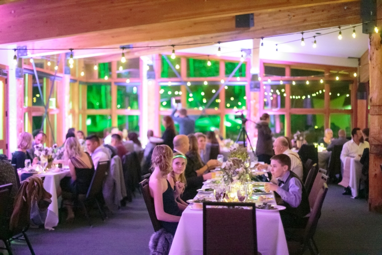 Red-Pine-Lodge-Wedding-Winter-park-city-utah-wedding-photographer-43(pp_w768_h512)