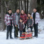 Winter-Family-Photos-in-pines-mountains-Utah-photography-16-150x150