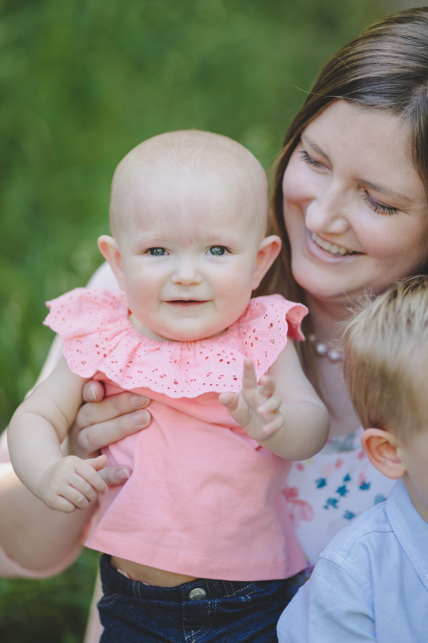 Family-Photos-playing-in-river-utah-photography-10