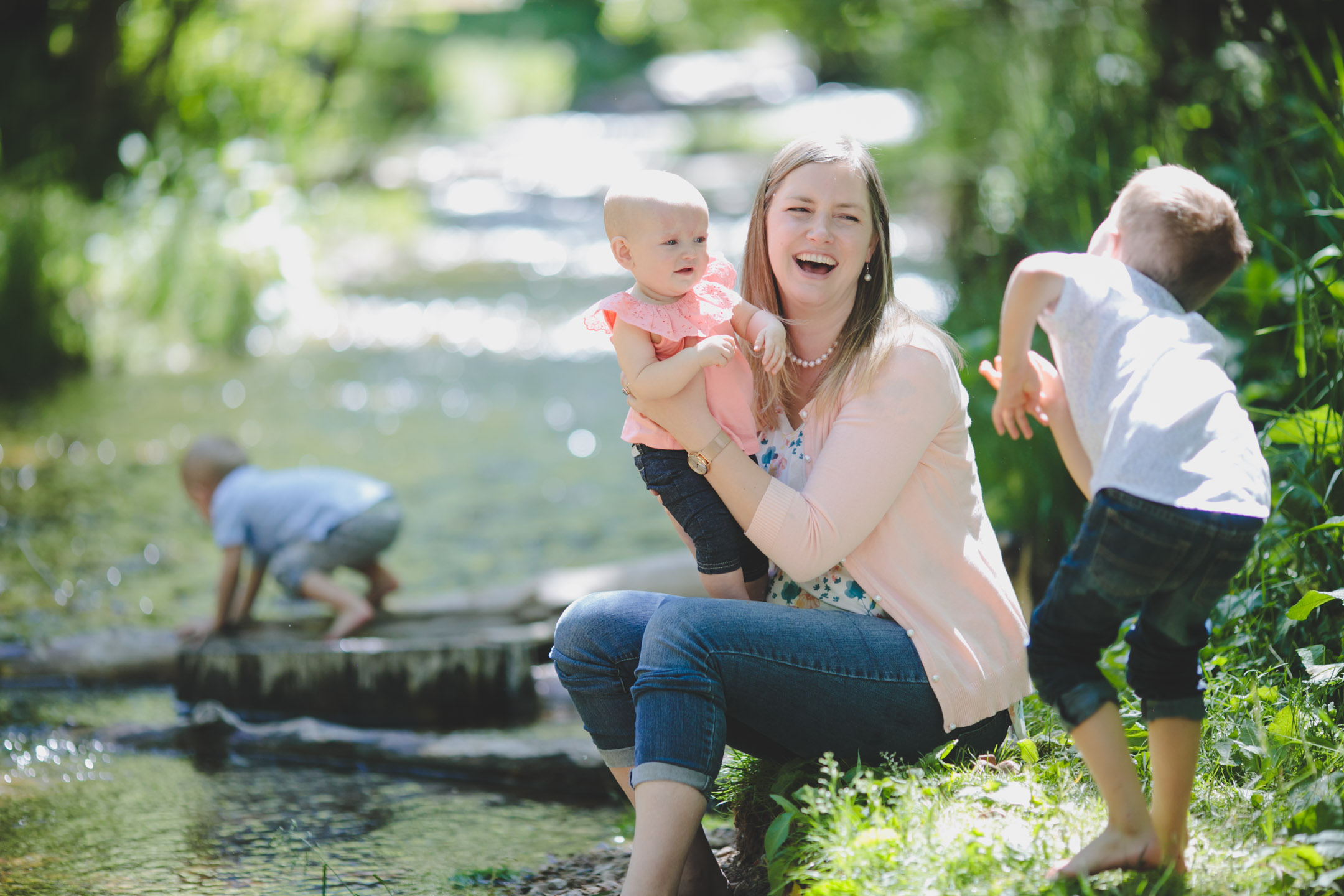 Family-Photos-playing-in-river-utah-photography-19