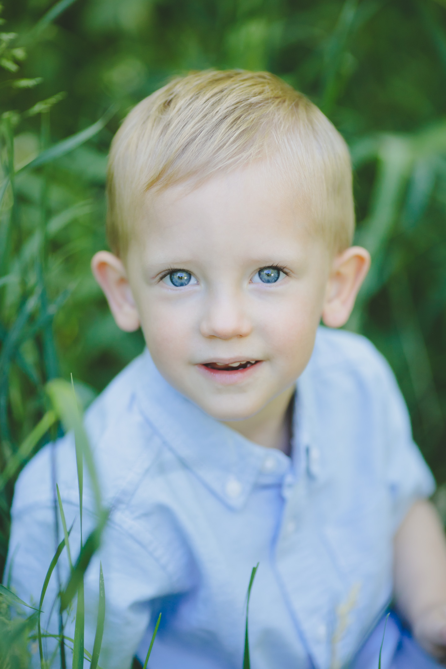 Family-Photos-playing-in-river-utah-photography-3